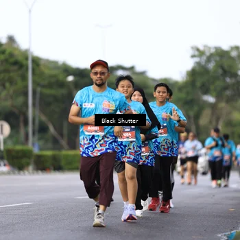 Runner Photo 7756136