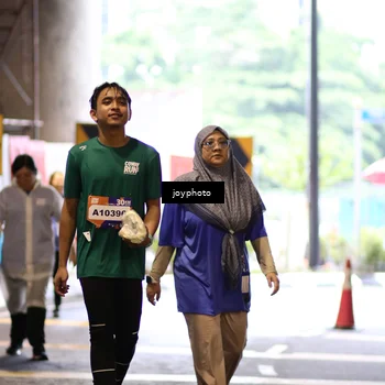 Runner Photo 7756138