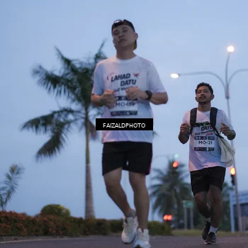 Runner Photo 7756148