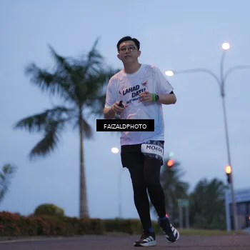 Runner Photo 7756183