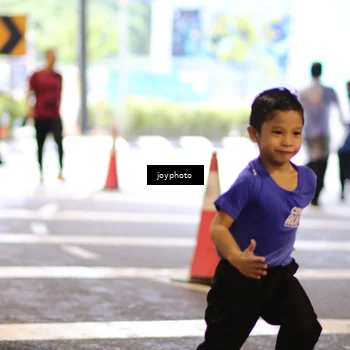 Runner Photo 7756191