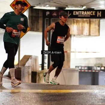 Runner Photo 7756195