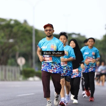 Runner Photo 7756218