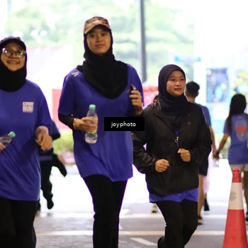 Runner Photo 7756241