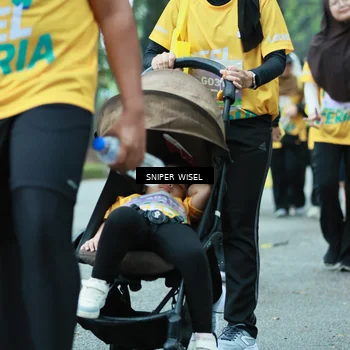Runner Photo 7756257