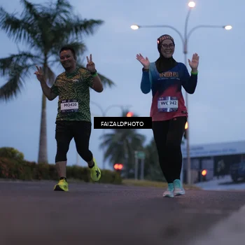 Runner Photo 7756292