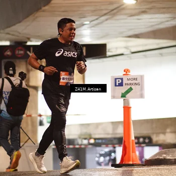 Runner Photo 7756294