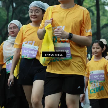 Runner Photo 7756304