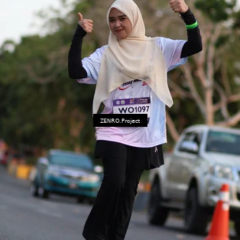 Runner Photo 7756308