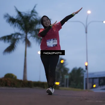 Runner Photo 7756335