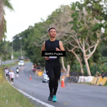 Runner Photo 7756336
