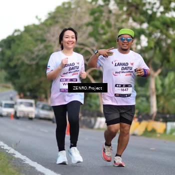 Runner Photo 7756361