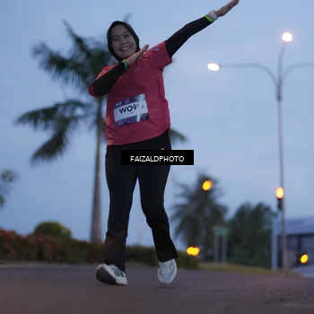Runner Photo 7756364