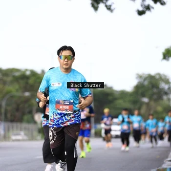 Runner Photo 7756371