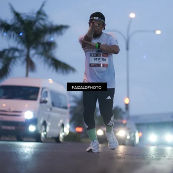 Runner Photo 7756386
