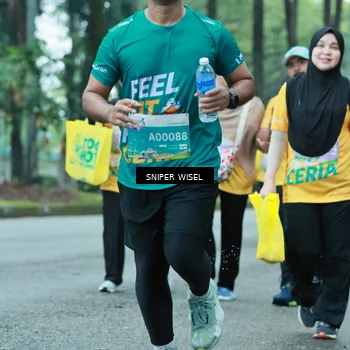 Runner Photo 7756390