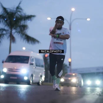 Runner Photo 7756394