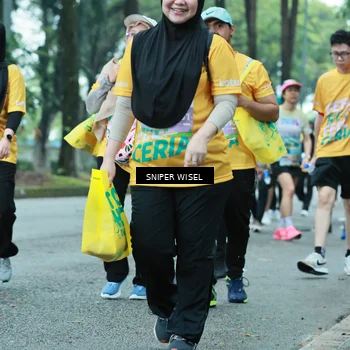 Runner Photo 7756395