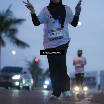 Runner Photo 7756401