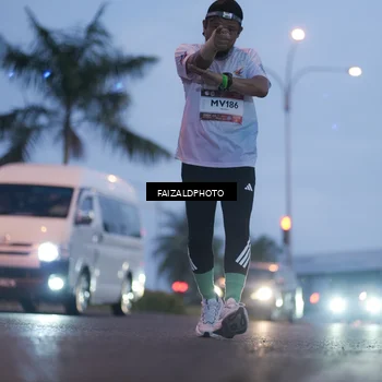 Runner Photo 7756414
