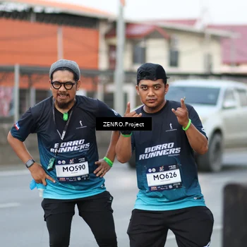 Runner Photo 7756425