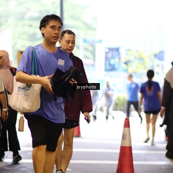 Runner Photo 7756433