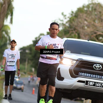 Runner Photo 7756434