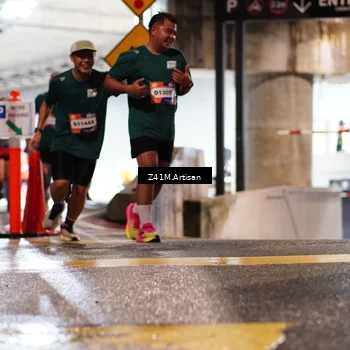 Runner Photo 7756437