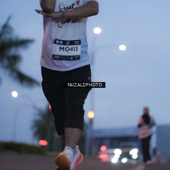 Runner Photo 7756442