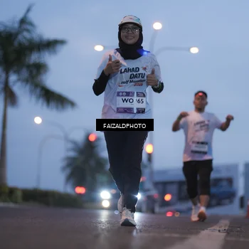 Runner Photo 7756470