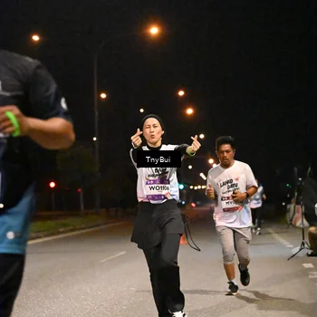 Runner Photo 7756483