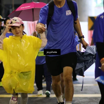 Runner Photo 7756499