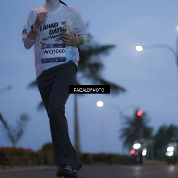 Runner Photo 7756556
