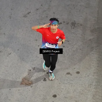 Runner Photo 7756577