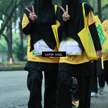 Runner Photo 7756578