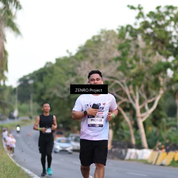Runner Photo 7756615
