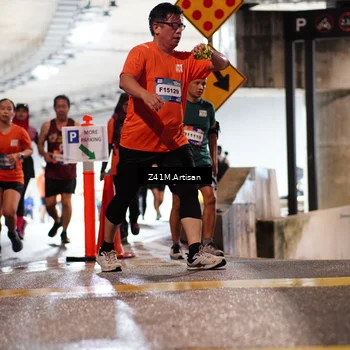 Runner Photo 7756618