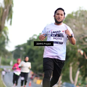 Runner Photo 7756620
