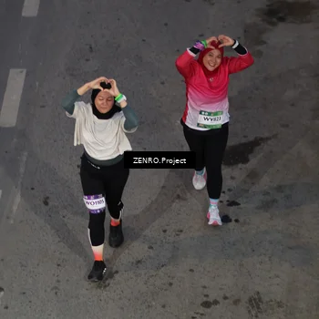 Runner Photo 7756641