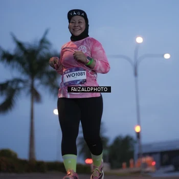 Runner Photo 7756650