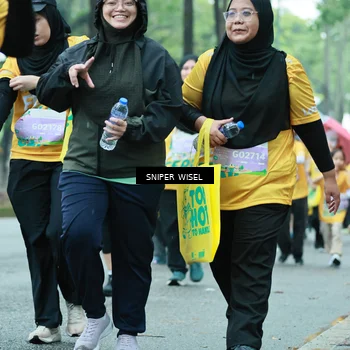 Runner Photo 7756664