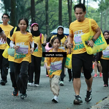 Runner Photo 7756680