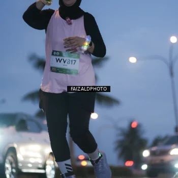 Runner Photo 7756736