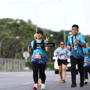 Runner Photo 7756739
