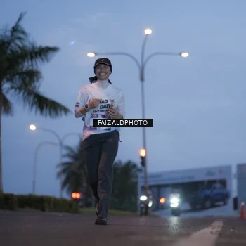 Runner Photo 7756750