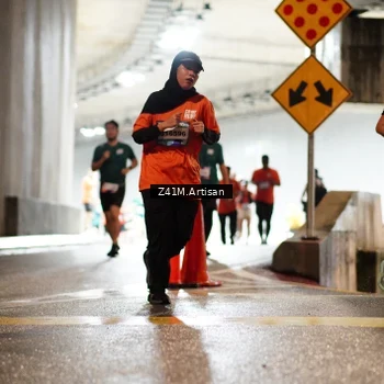 Runner Photo 7756758