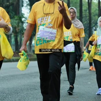 Runner Photo 7756760