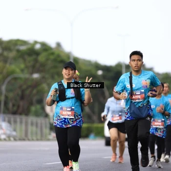 Runner Photo 7756766