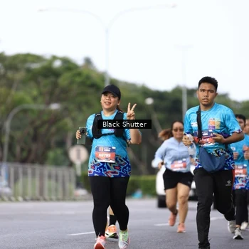 Runner Photo 7756767