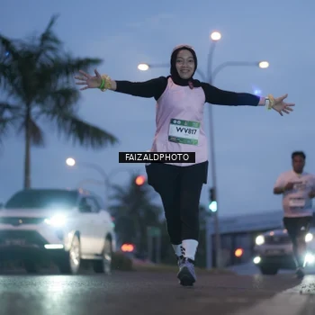 Runner Photo 7756769